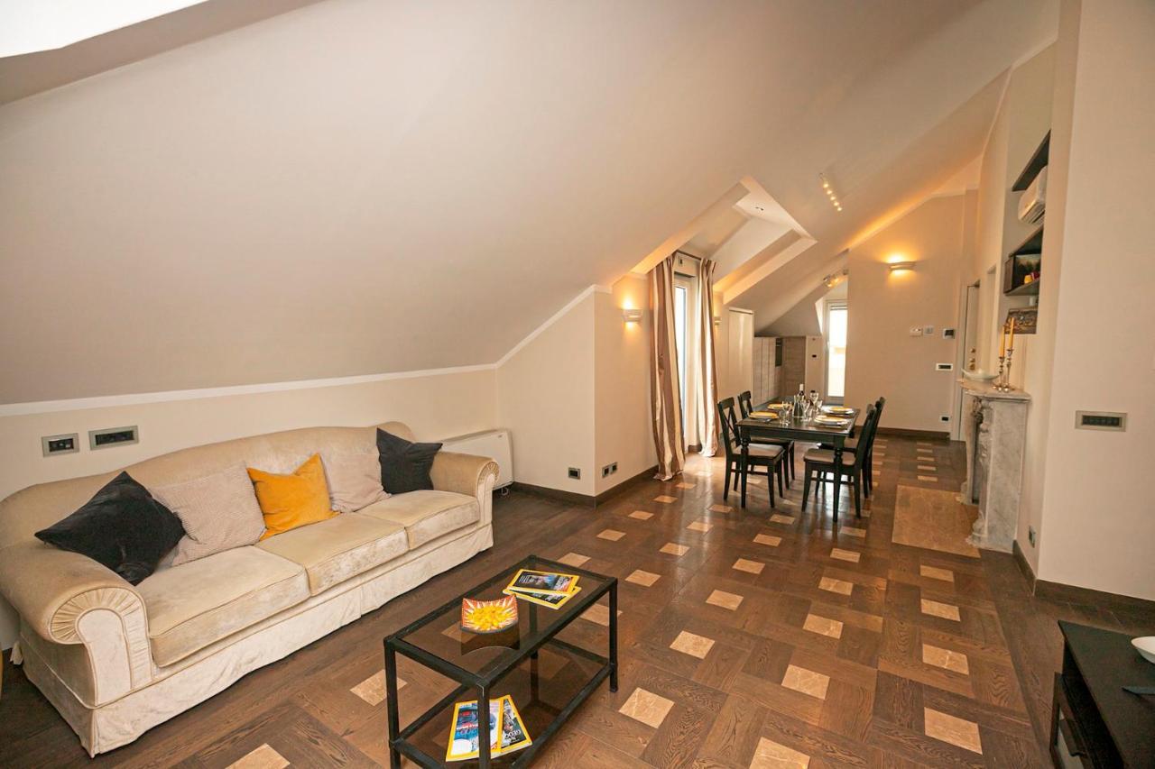 Real Italian Estate - Penthouse Apartment Genoa Ngoại thất bức ảnh