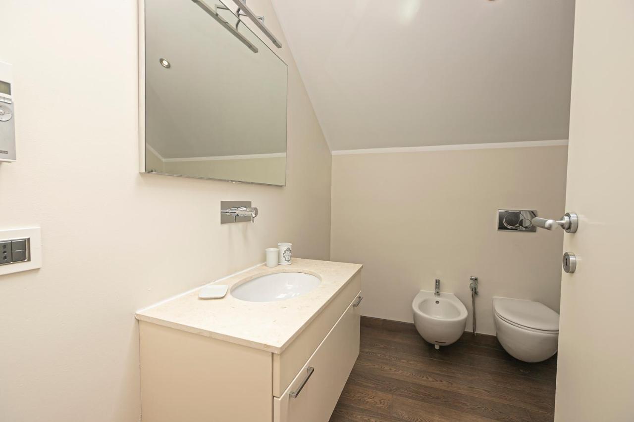 Real Italian Estate - Penthouse Apartment Genoa Ngoại thất bức ảnh