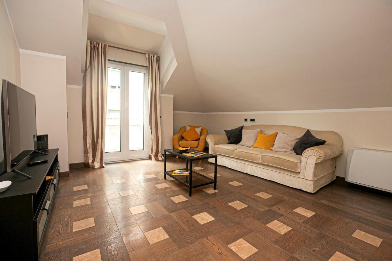 Real Italian Estate - Penthouse Apartment Genoa Ngoại thất bức ảnh