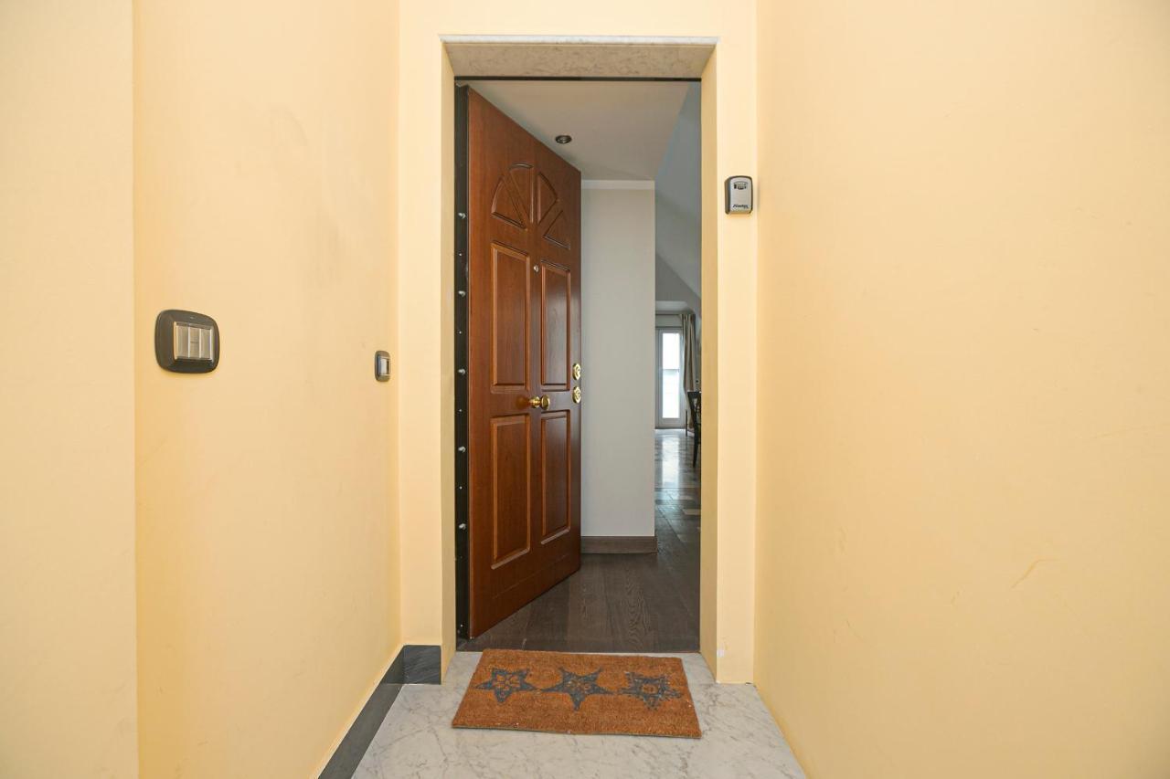 Real Italian Estate - Penthouse Apartment Genoa Ngoại thất bức ảnh