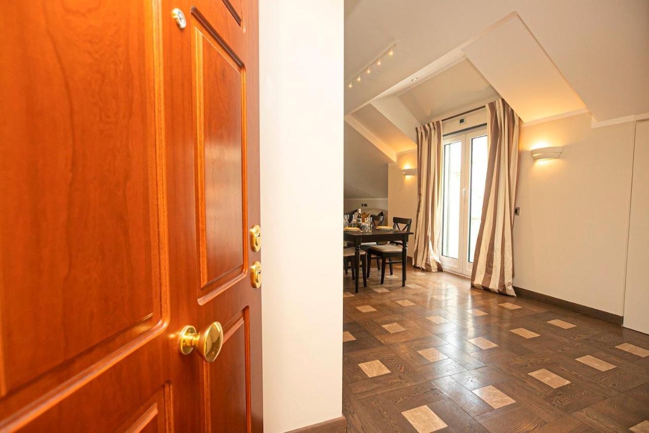 Real Italian Estate - Penthouse Apartment Genoa Ngoại thất bức ảnh